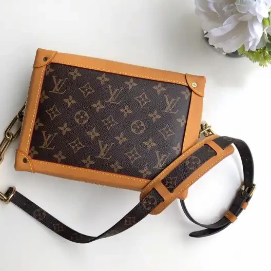 VUITTON LOUIS BOX 0319