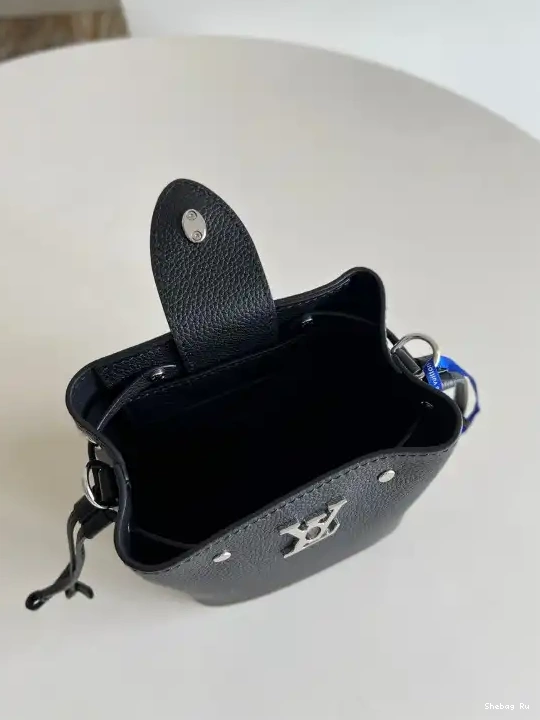 LOCKME VUITTON LOUIS NANO BUCKET 0315