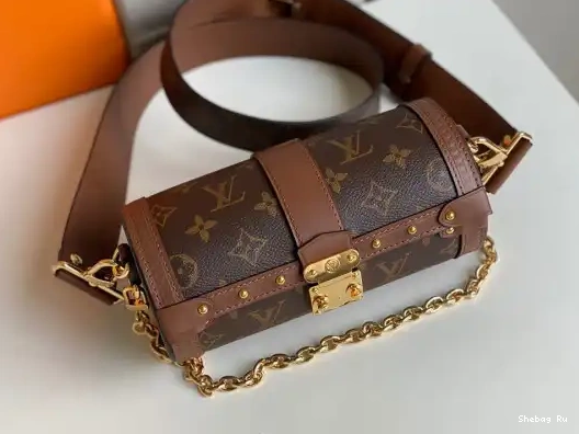 VUITTON TRUNK LOUIS PAPILLON 0314