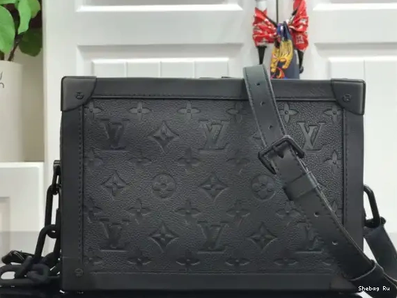 VUITTON LOUIS BOX 0319