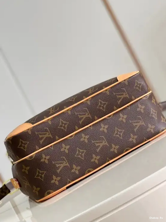 LOUIS MESSENGER VUITTON 0317