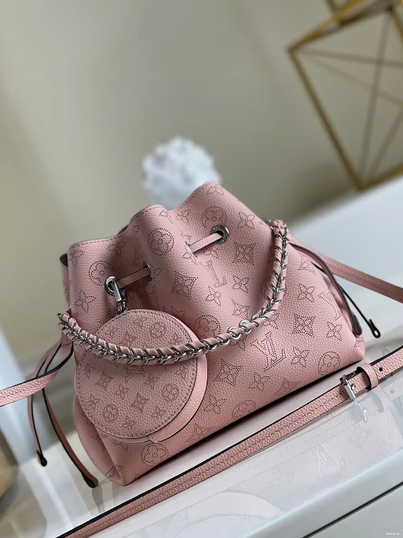 VUITTON BELLA LOUIS 0319