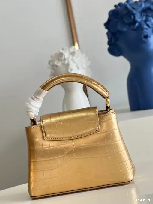 LOUIS MINI CAPUCINES VUITTON 0316