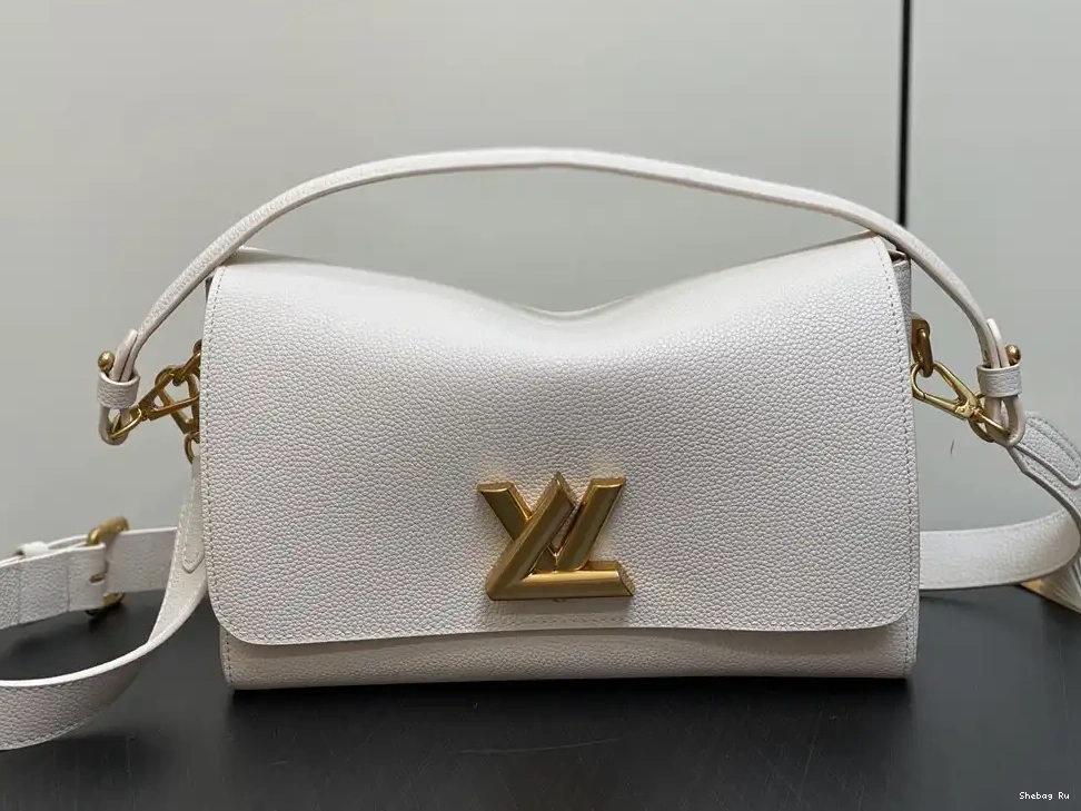 VUITTON Twist-27*19*9CM LOUIS Soft 0313