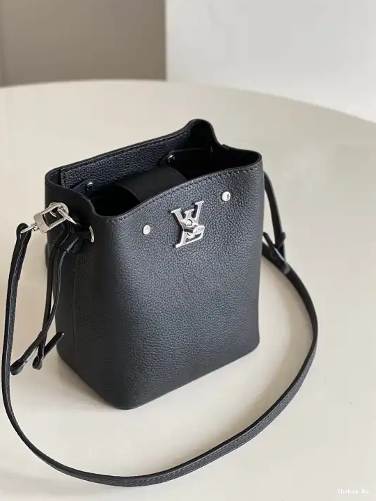 LOCKME VUITTON LOUIS NANO BUCKET 0315