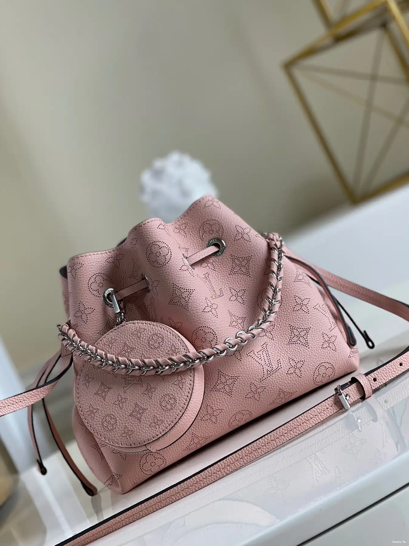 VUITTON BELLA LOUIS 0319