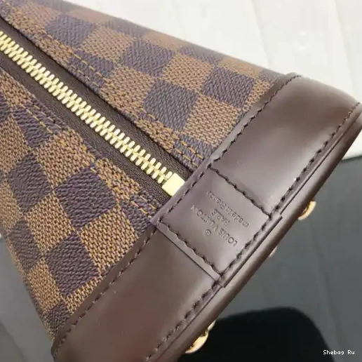 Vuitton Louis PM ALMA 0319