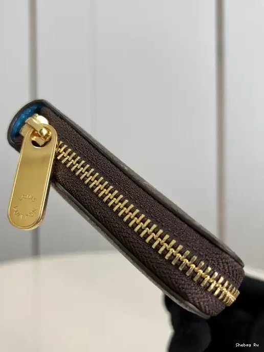 Vuitton ZIPPY Louis WALLET 0318