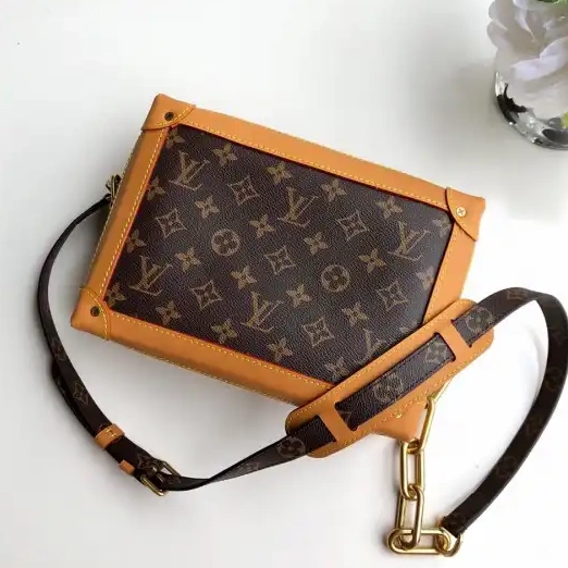 VUITTON LOUIS BOX 0319