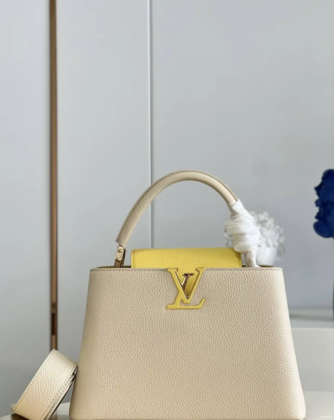 MM CAPUCINES LOUIS VUITTON 0318