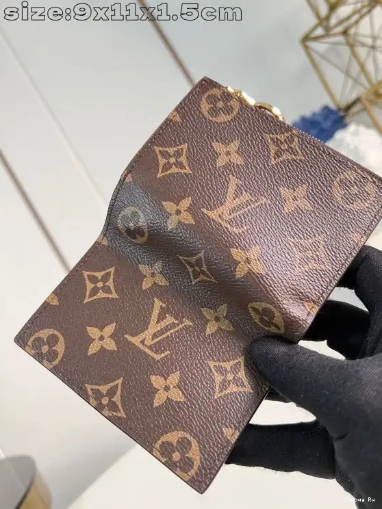 VUITTON Wallet - LOUIS Lisa 9*11.5*1.5CM 0315